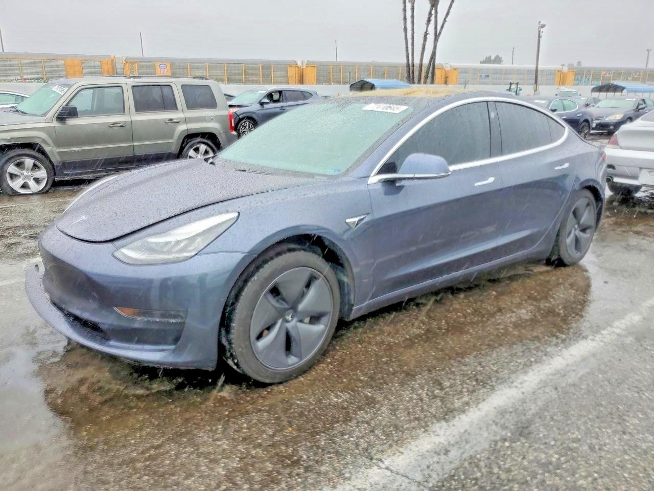 2020 TESLA MODEL 3