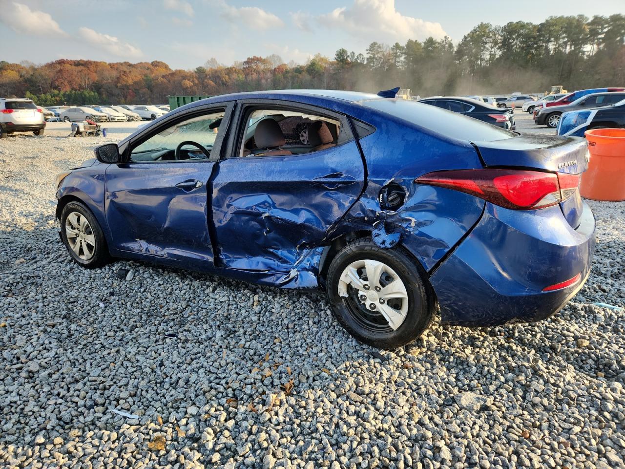 2016 HYUNDAI ELANTRA SE — снимка 2