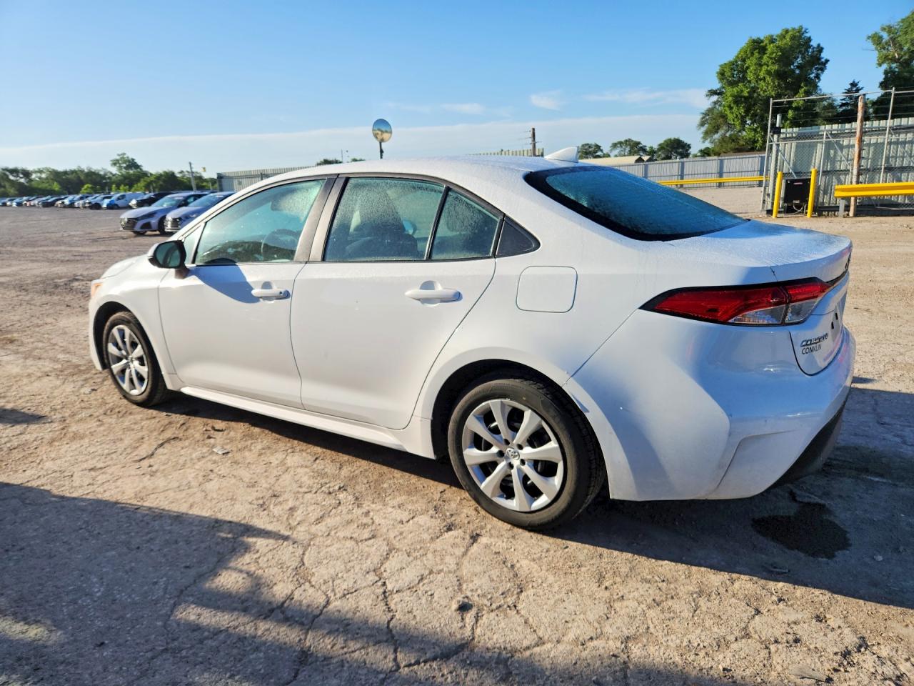2024 TOYOTA COROLLA LE — снимка 2