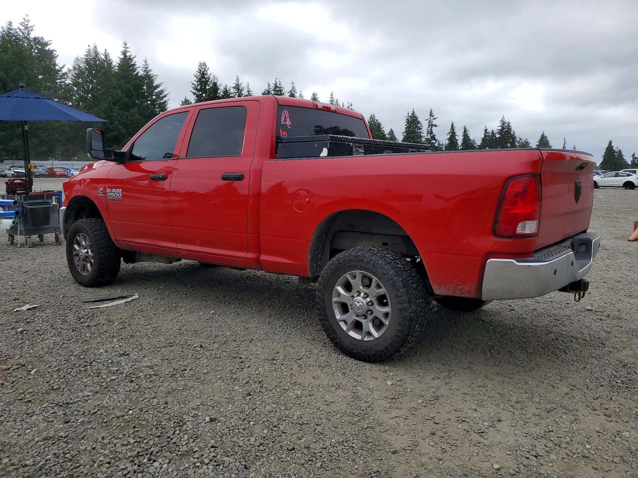 2015 RAM 2500 ST — снимка 2