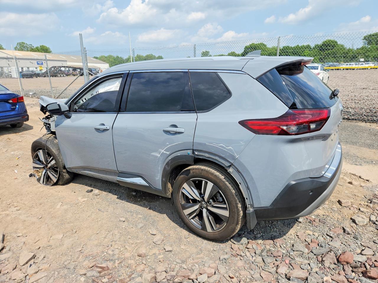 2021 NISSAN ROGUE SL — снимка 2