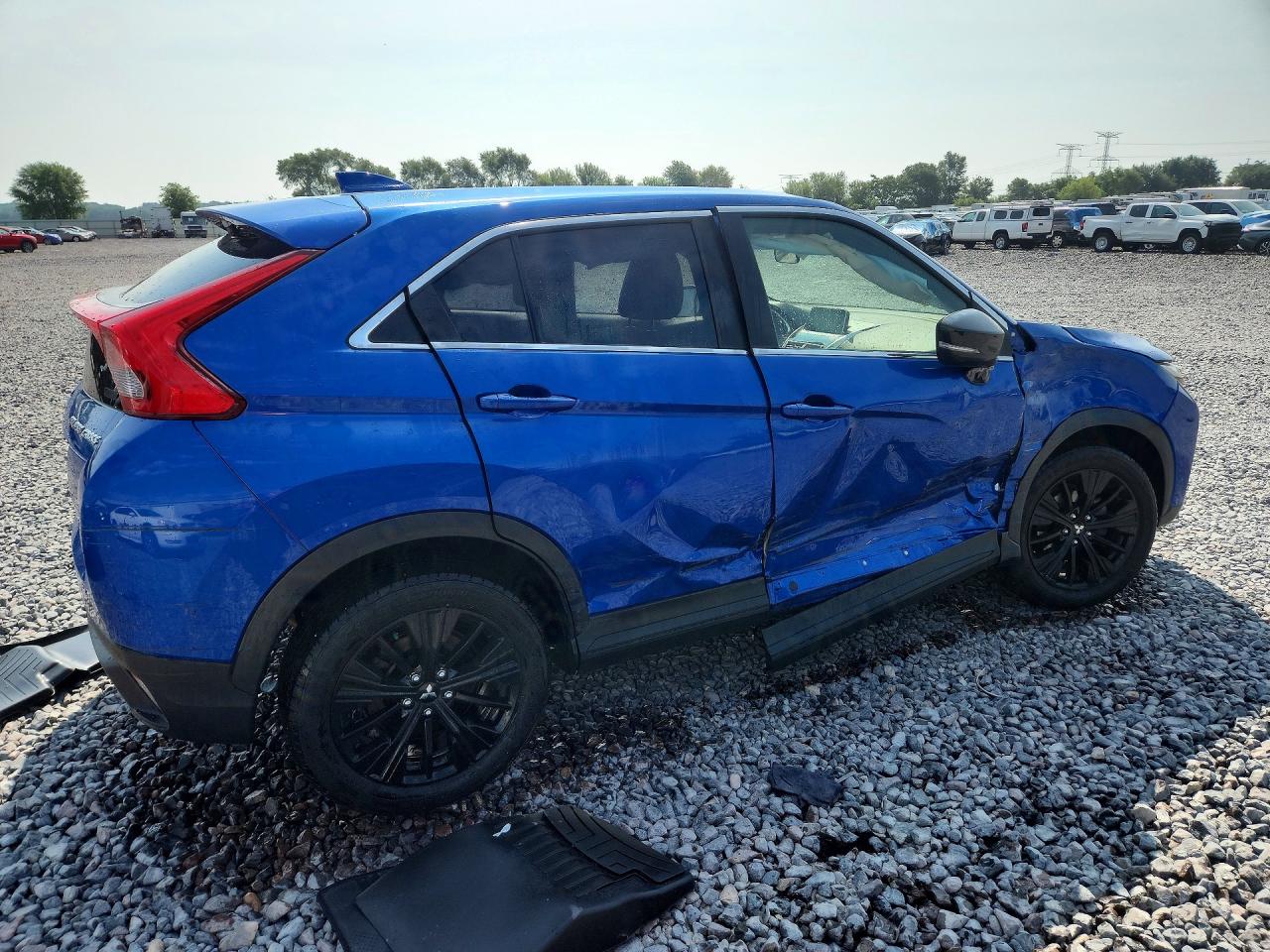 2018 MITSUBISHI ECLIPSE CROSS LE — снимка 3