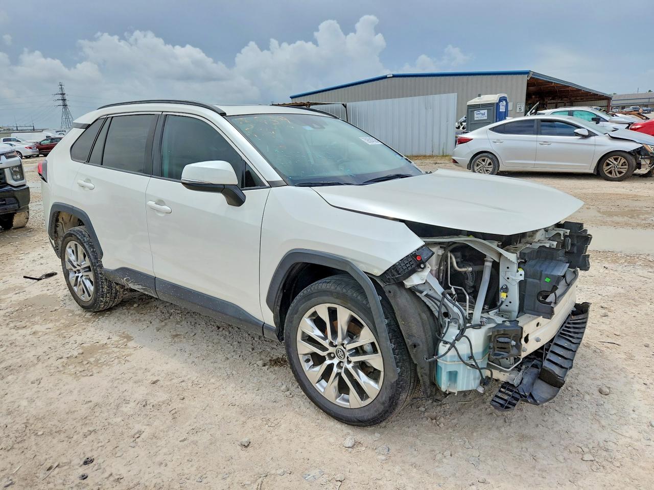 2021 TOYOTA RAV4 XLE PREMIUM — снимка 4