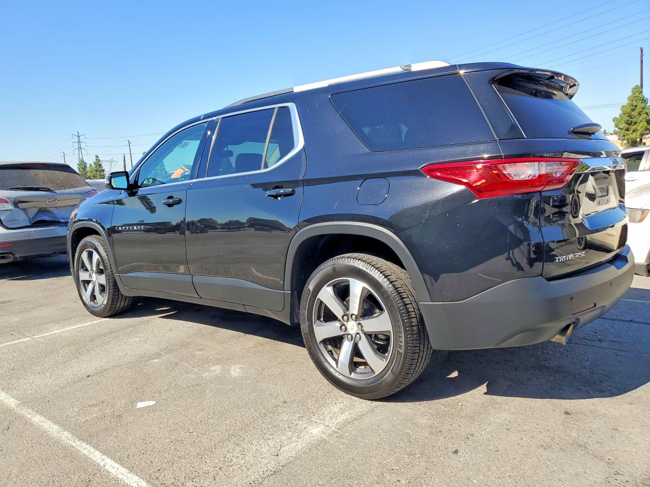 2018 CHEVROLET TRAVERSE LT — снимка 2