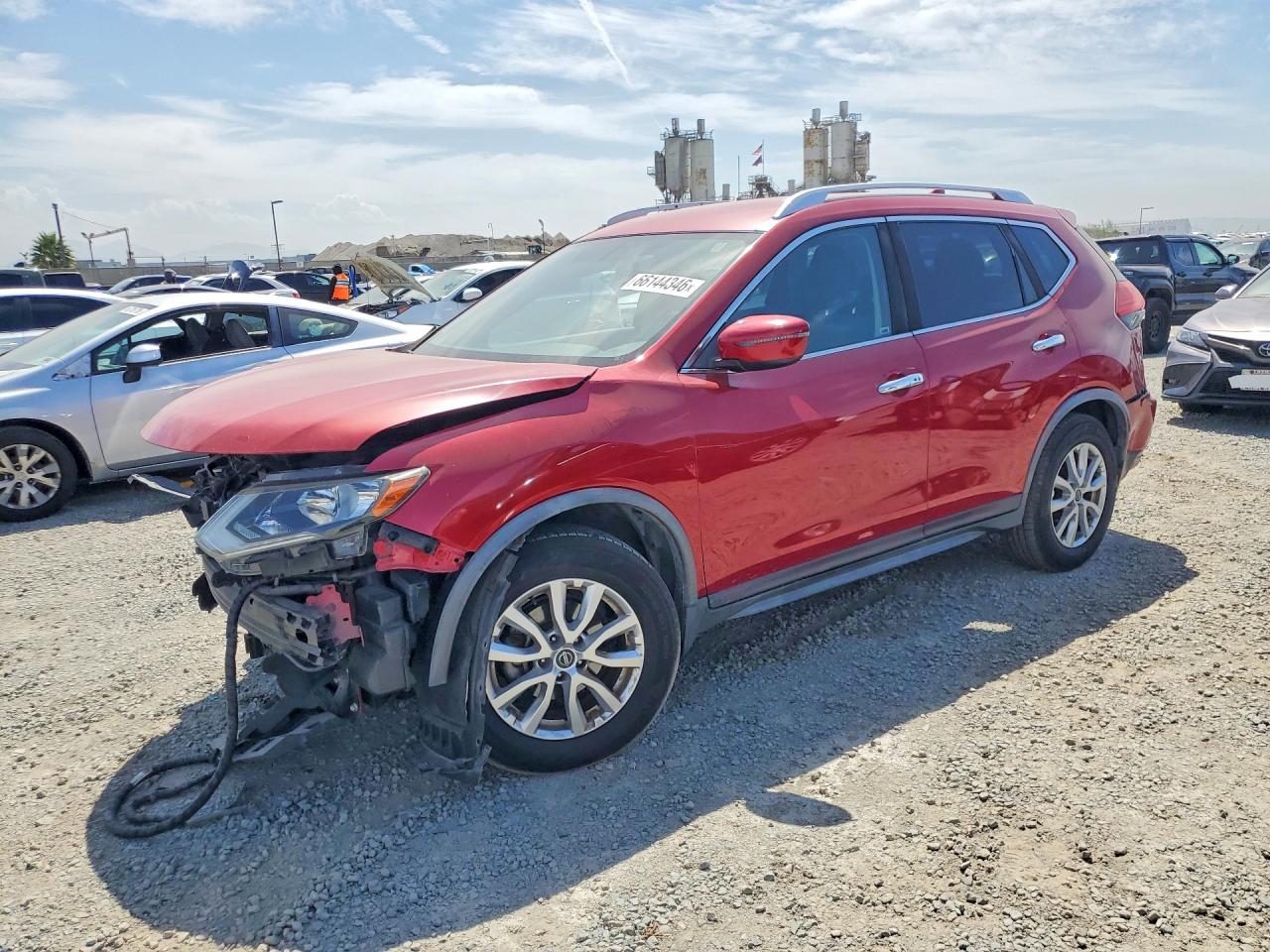2017 NISSAN ROGUE SV