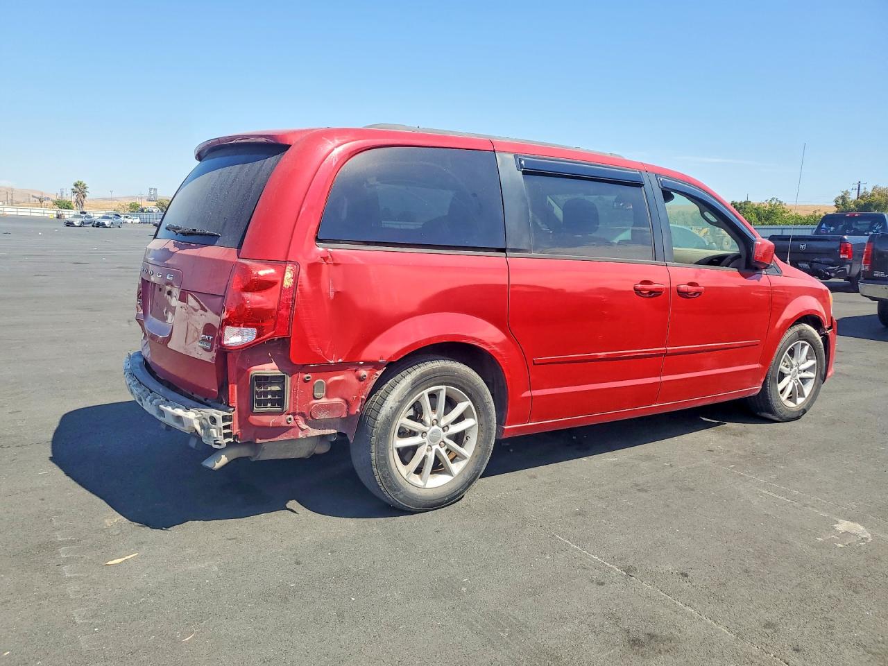 2015 DODGE GRAND CARAVAN SXT — снимка 3