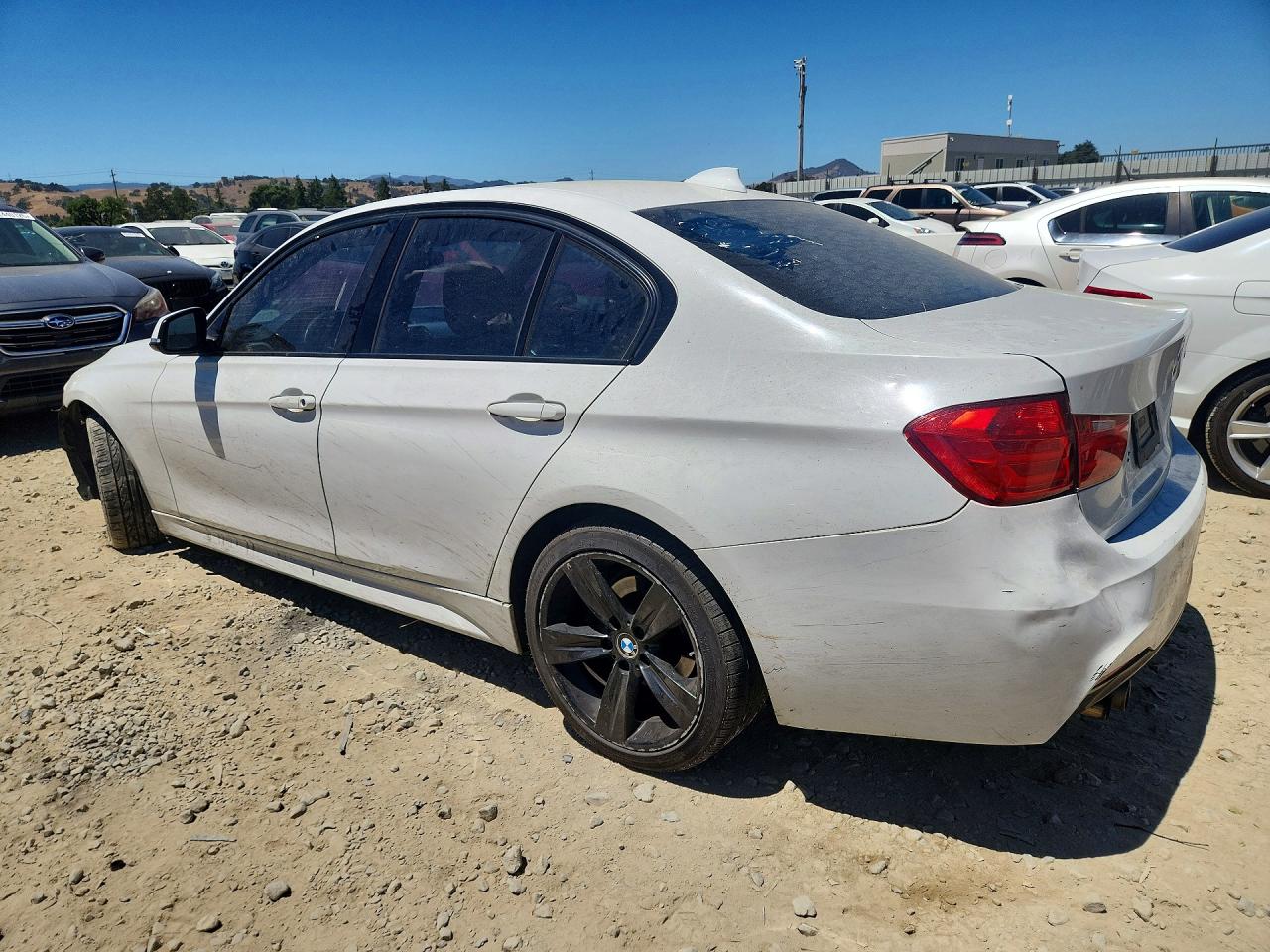 2013 BMW 328 I SULEV — снимка 2