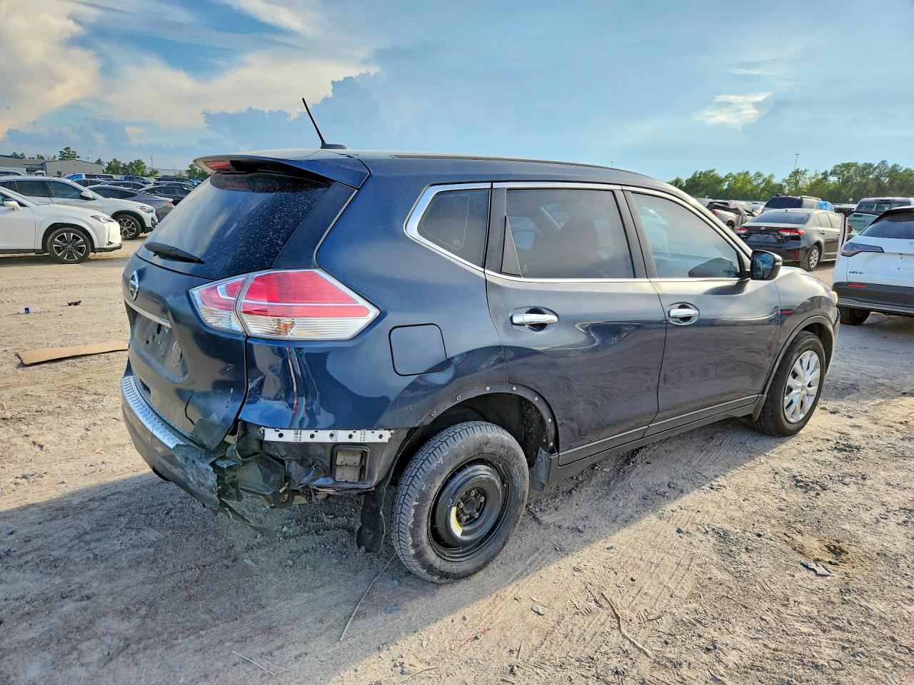 2015 NISSAN ROGUE S — снимка 3