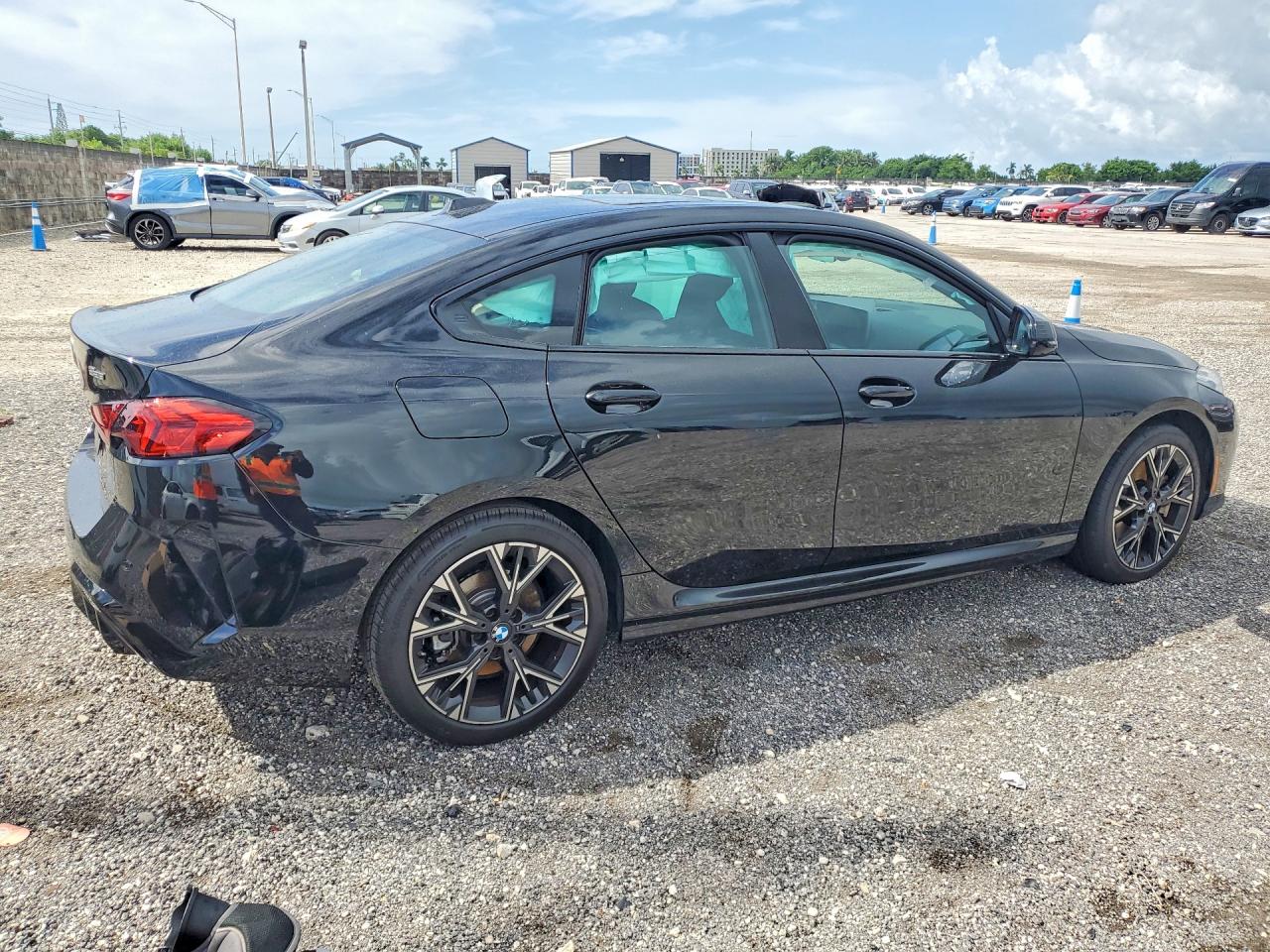 2026 BMW 228XI — снимка 3