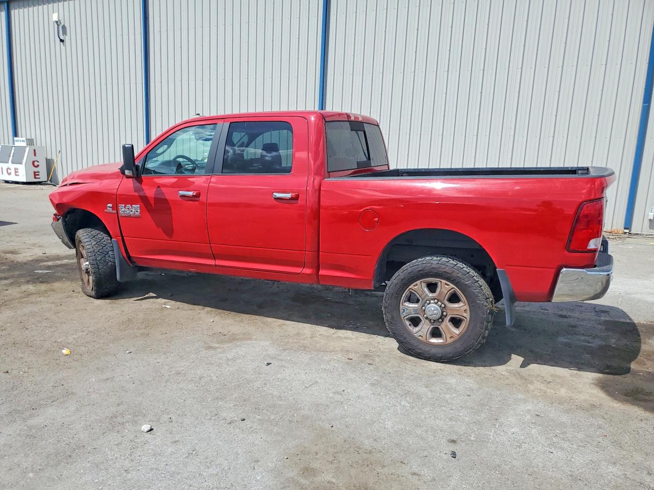 2018 RAM 2500 SLT — снимка 2