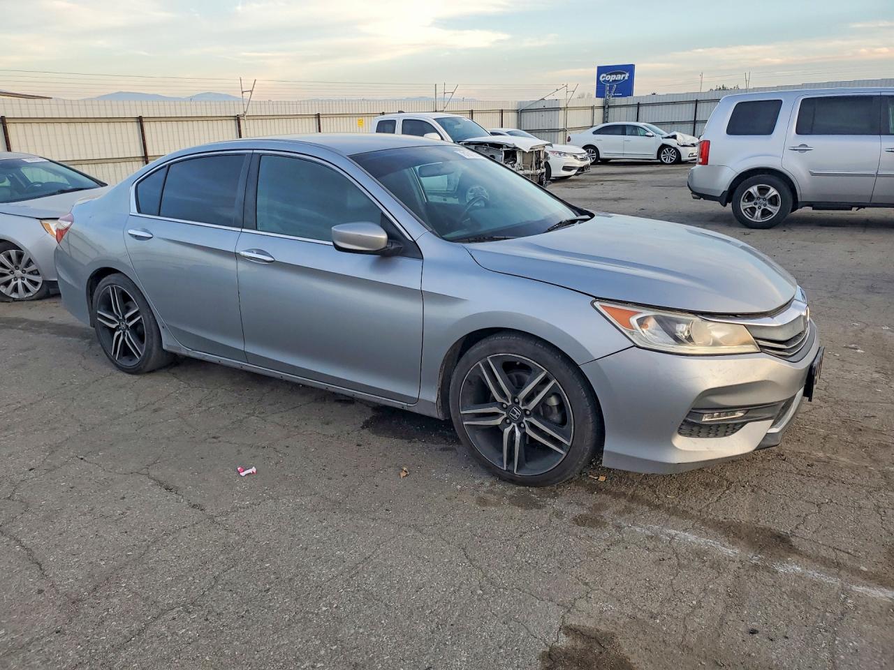 2017 HONDA ACCORD SPORT — снимка 4
