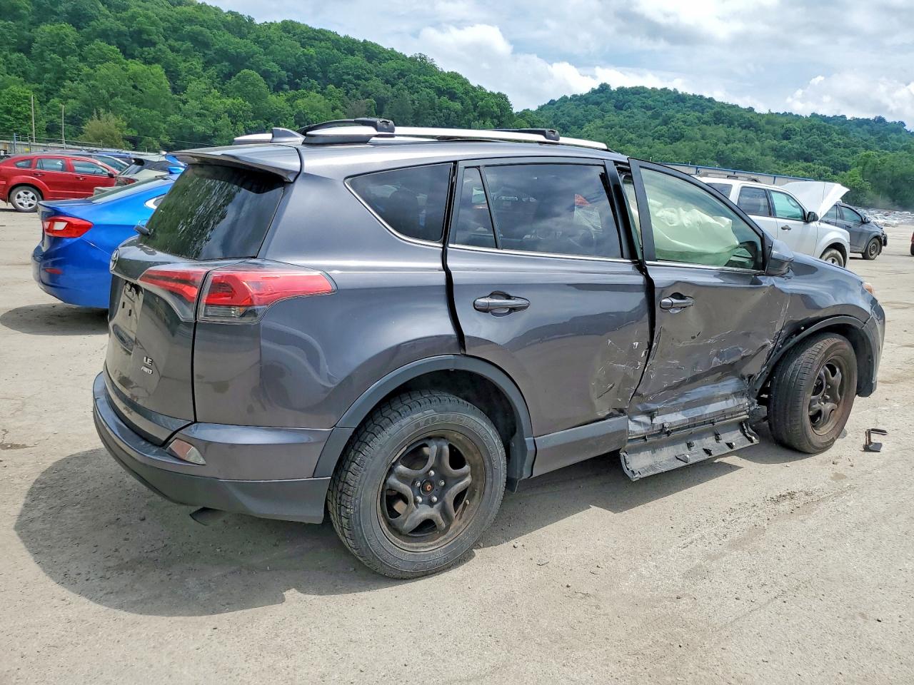 2016 TOYOTA RAV4 LE — снимка 3