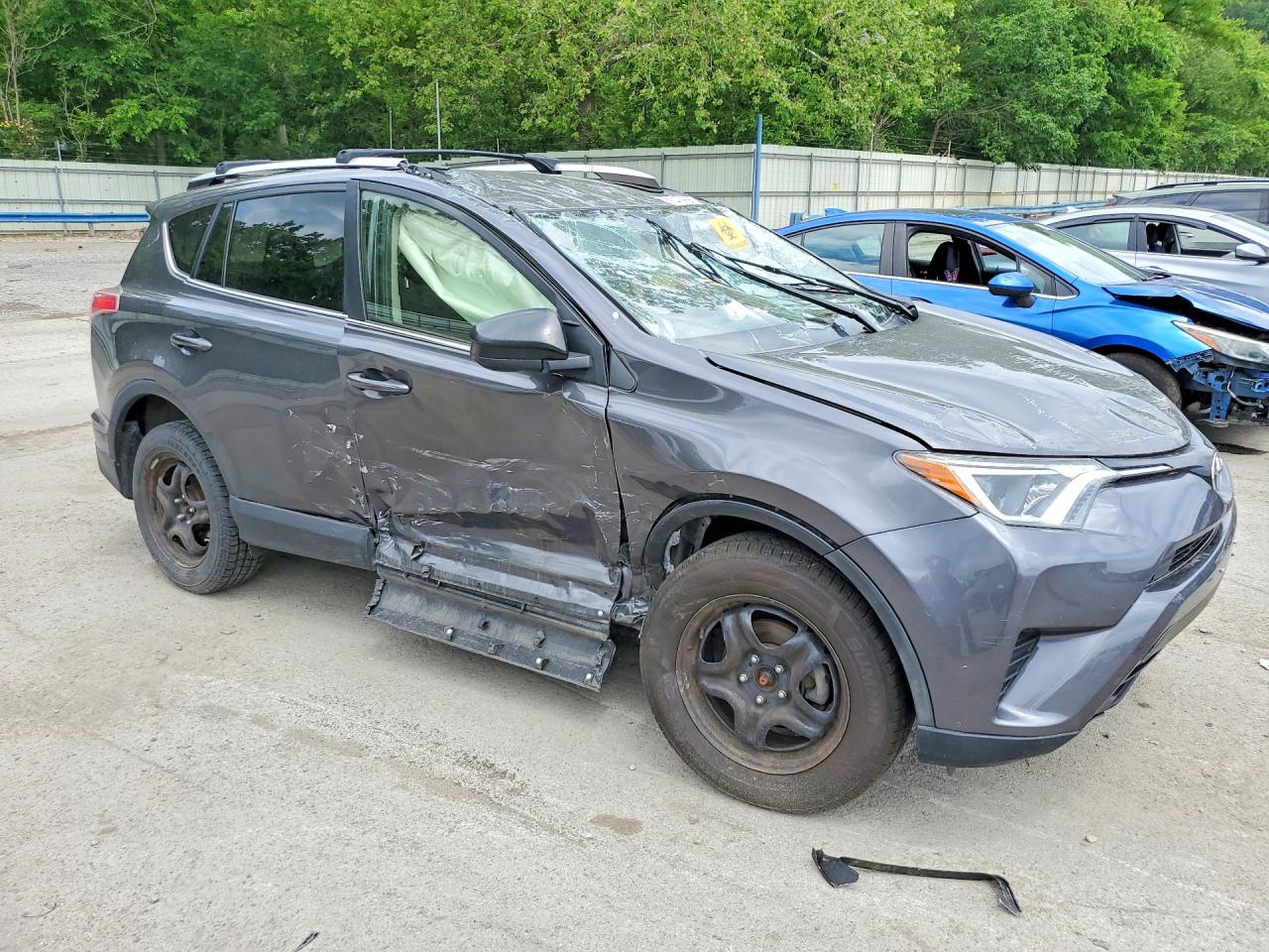 2016 TOYOTA RAV4 LE — снимка 4