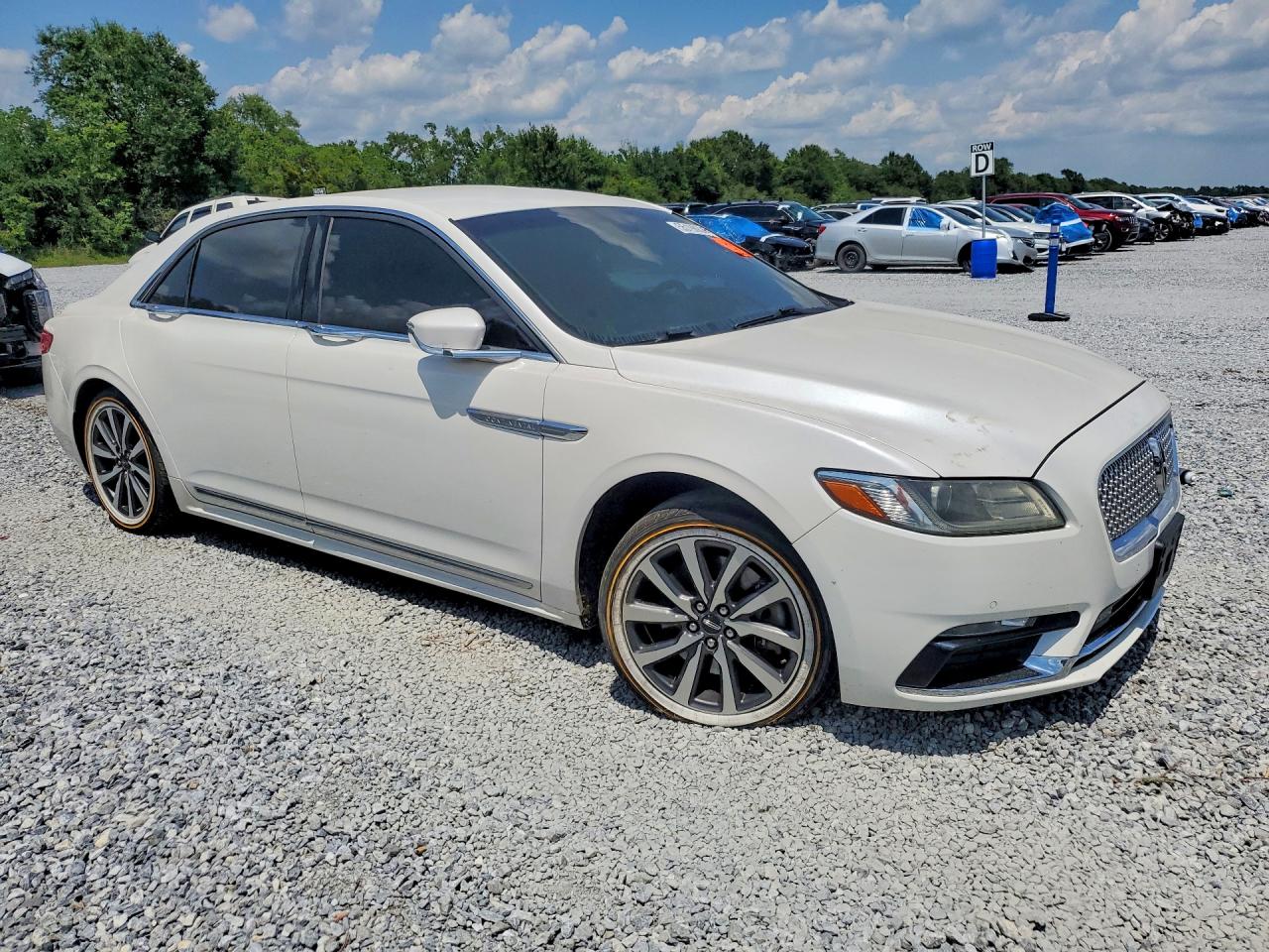 2017 LINCOLN CONTINENTAL PREMIERE — снимка 4