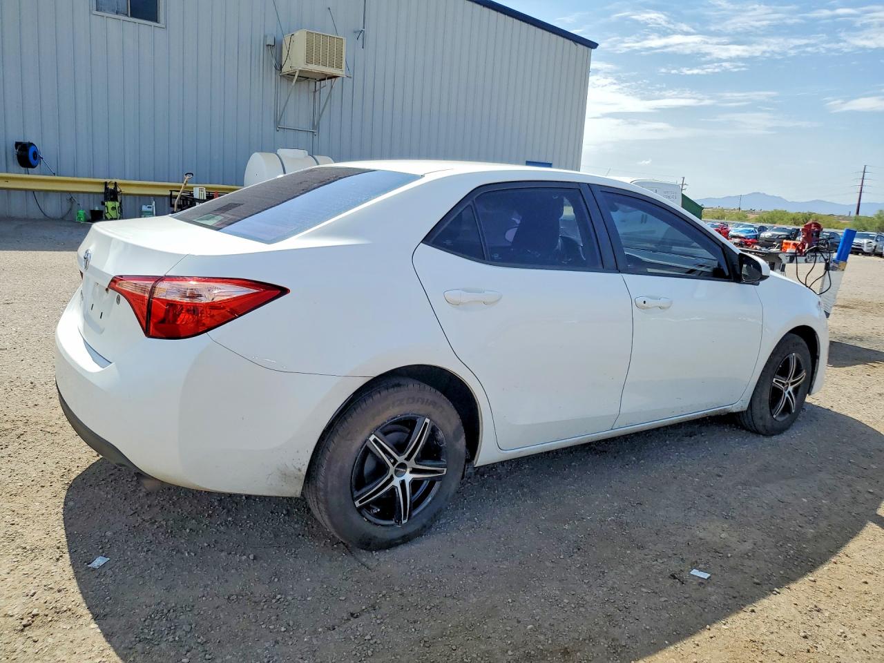 2018 TOYOTA COROLLA L — снимка 3