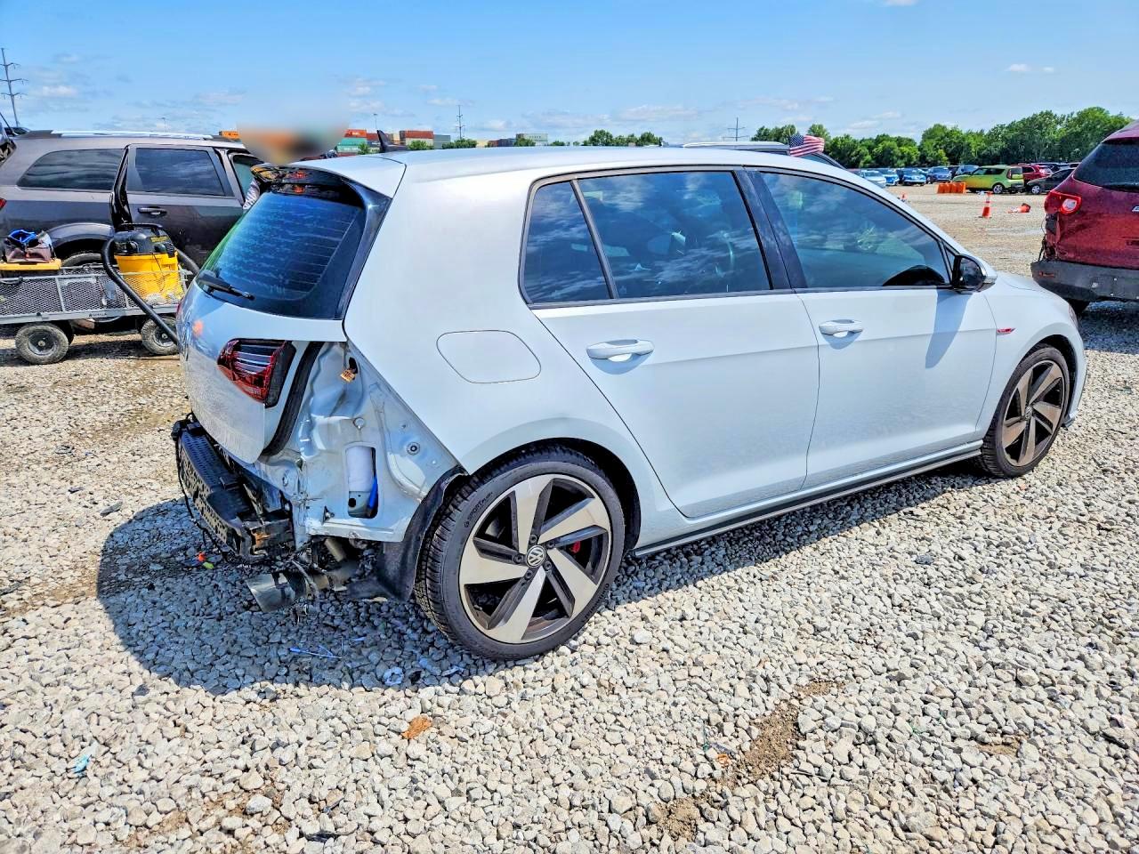 2018 VOLKSWAGEN GTI S — снимка 3