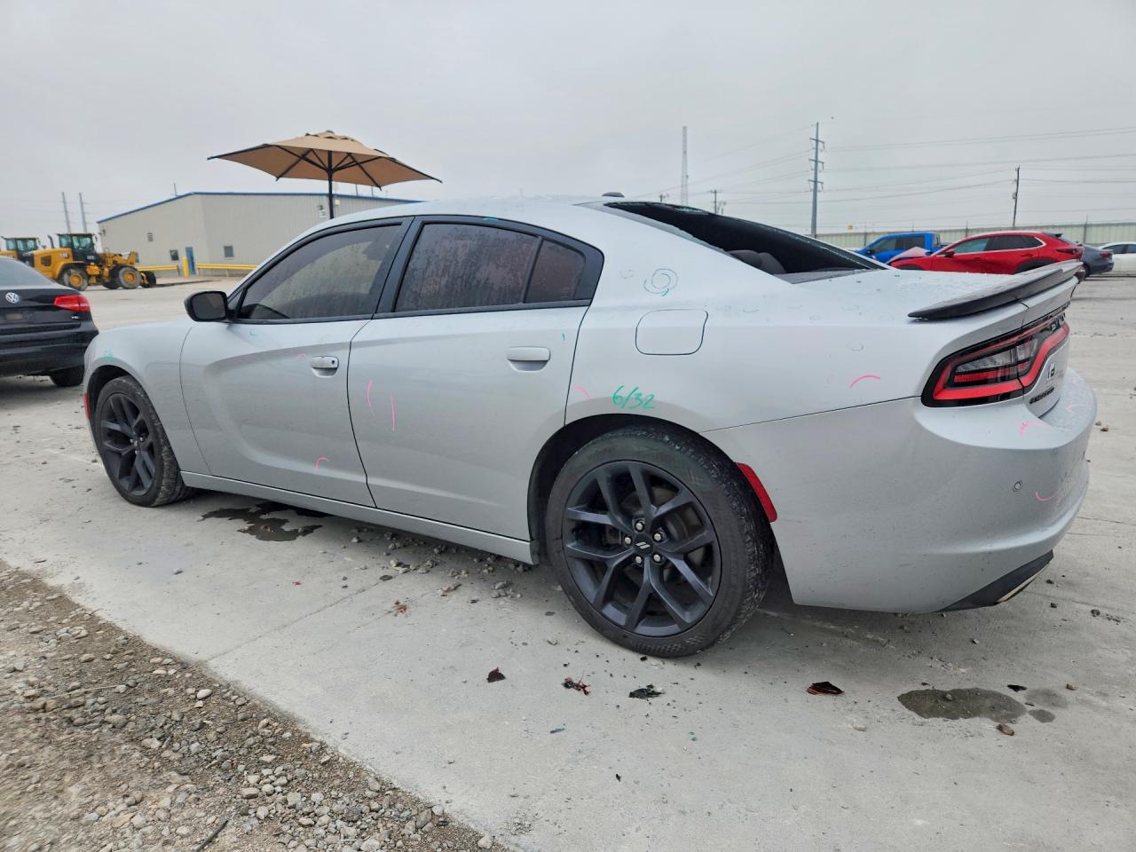 2019 DODGE CHARGER SXT — снимка 2