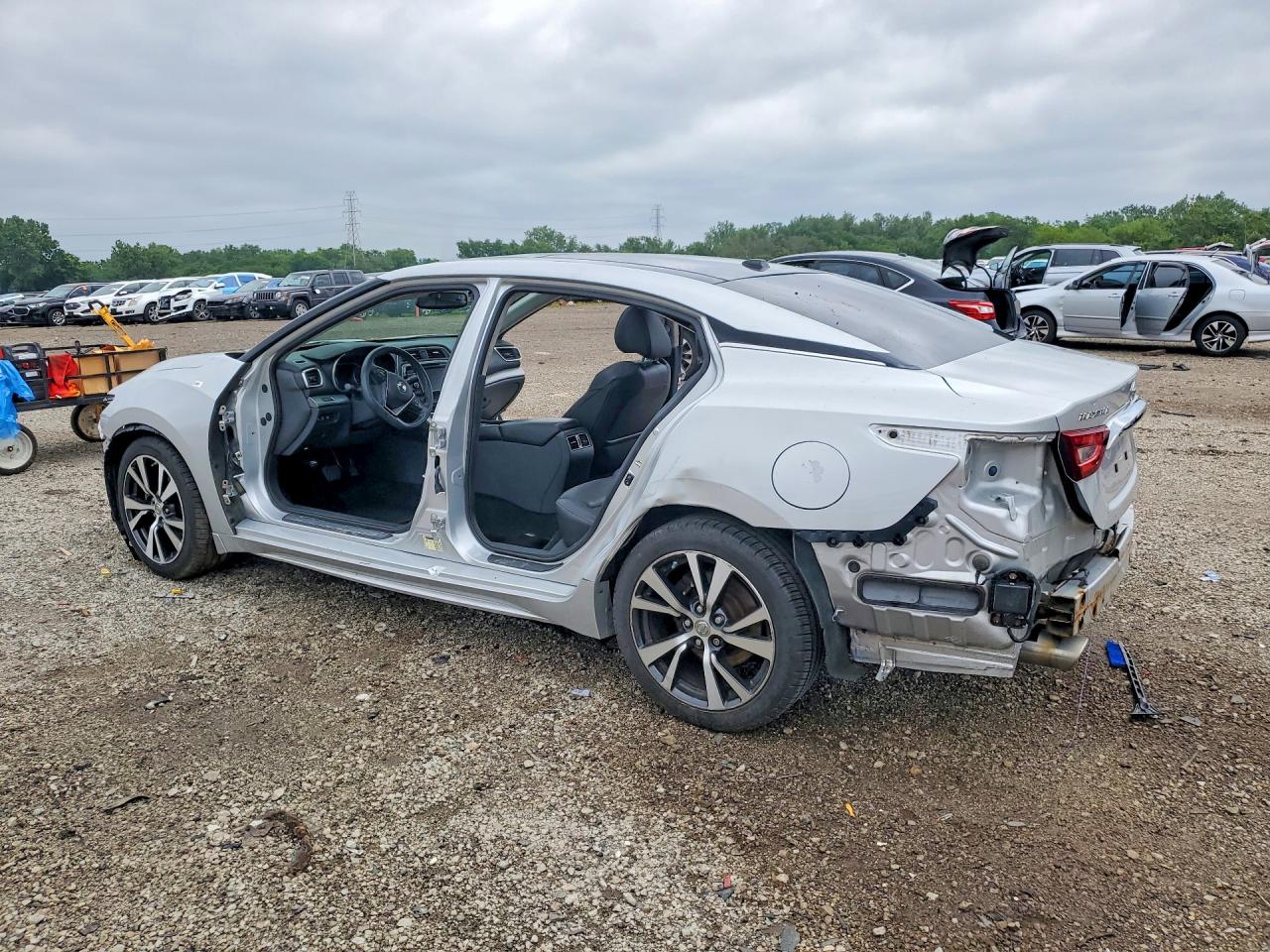 2017 NISSAN MAXIMA 3.5 SL — снимка 2