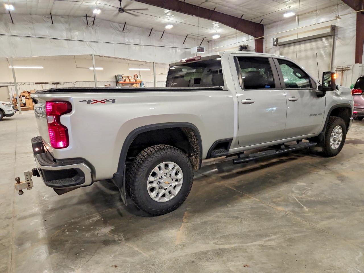 2021 CHEVROLET SILVERADO K3500 LT — снимка 3