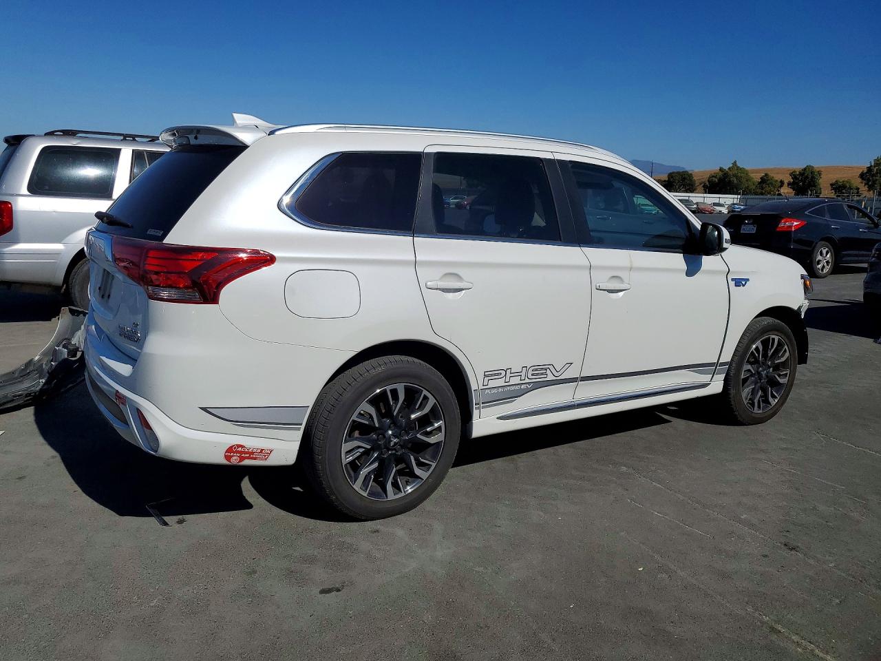 2018 MITSUBISHI OUTLANDER SE — снимка 3