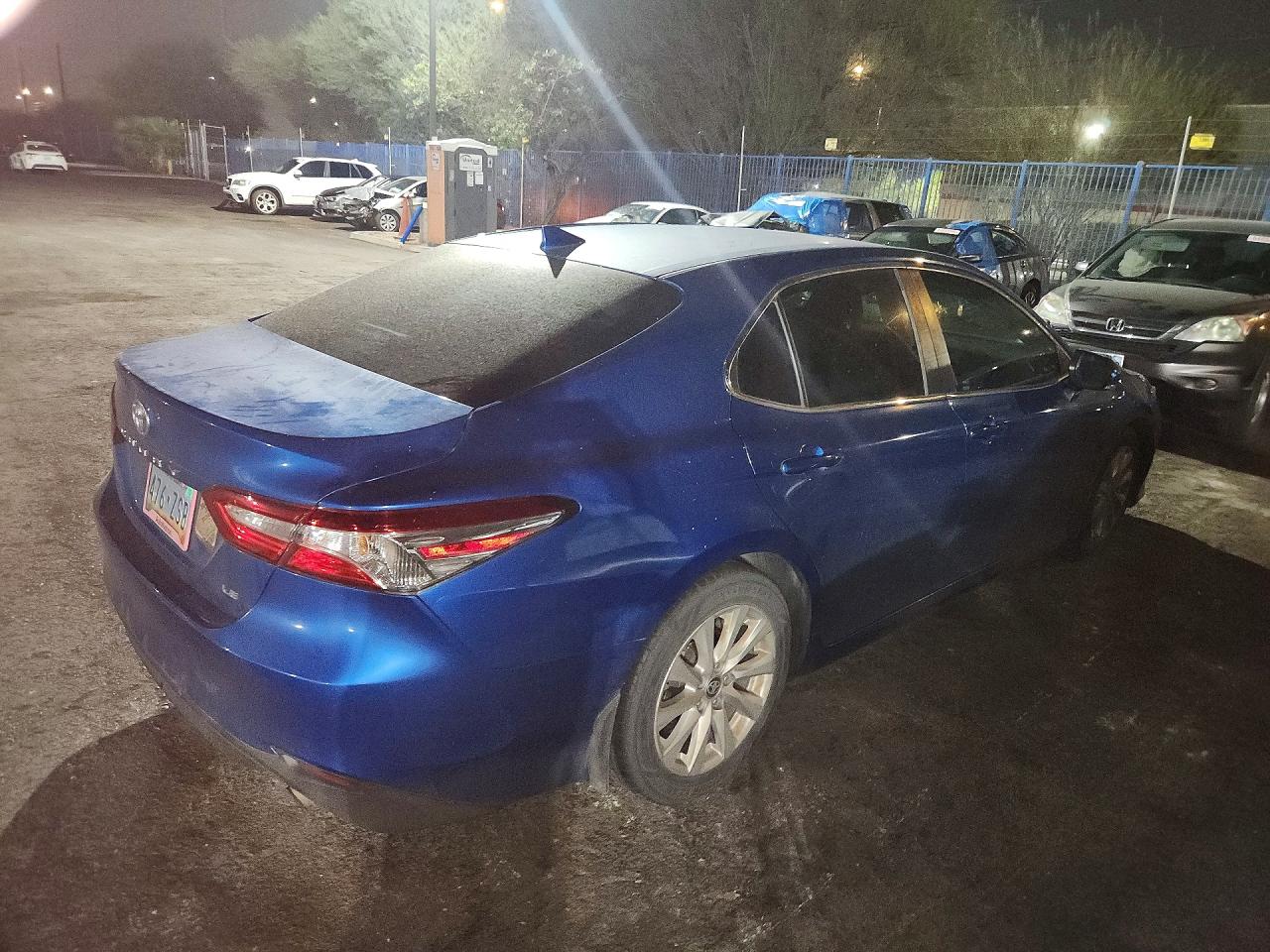 2020 TOYOTA CAMRY LE — снимка 3