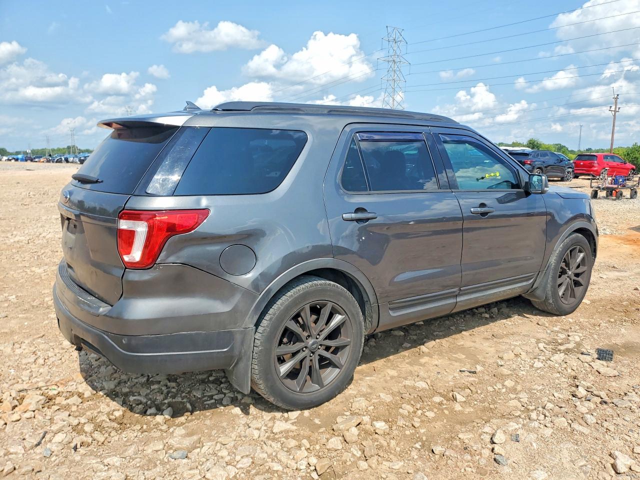 2018 FORD EXPLORER XLT — снимка 3