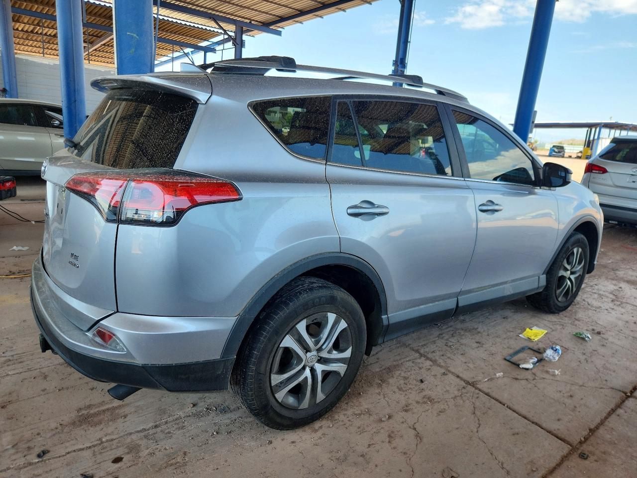 2017 TOYOTA RAV4 LE — снимка 3
