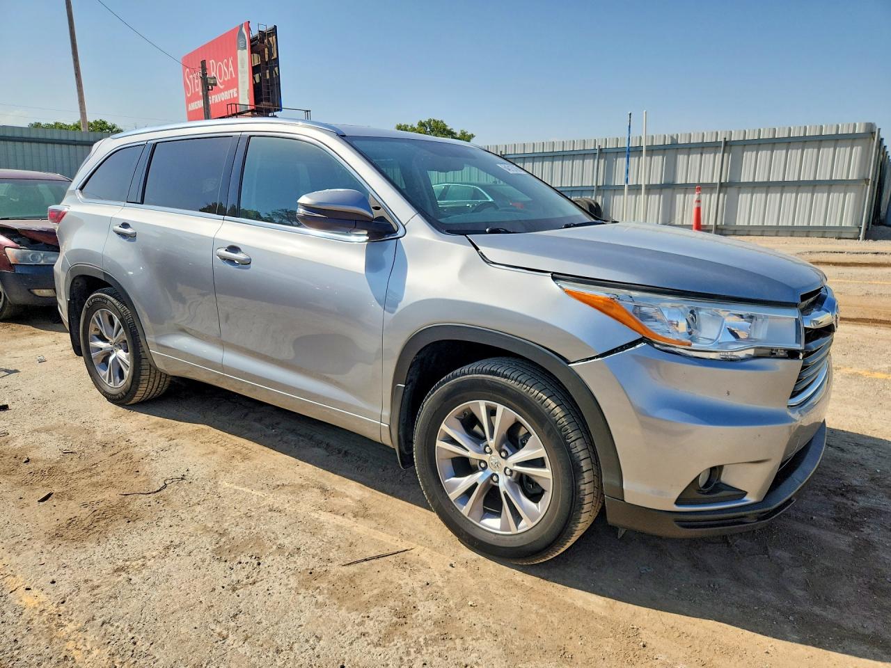 2015 TOYOTA HIGHLANDER XLE — снимка 4