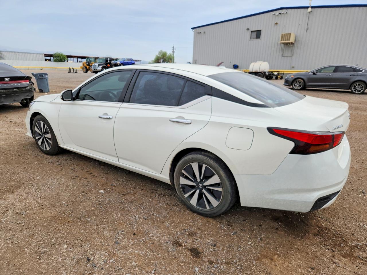 2019 NISSAN ALTIMA SV — снимка 2