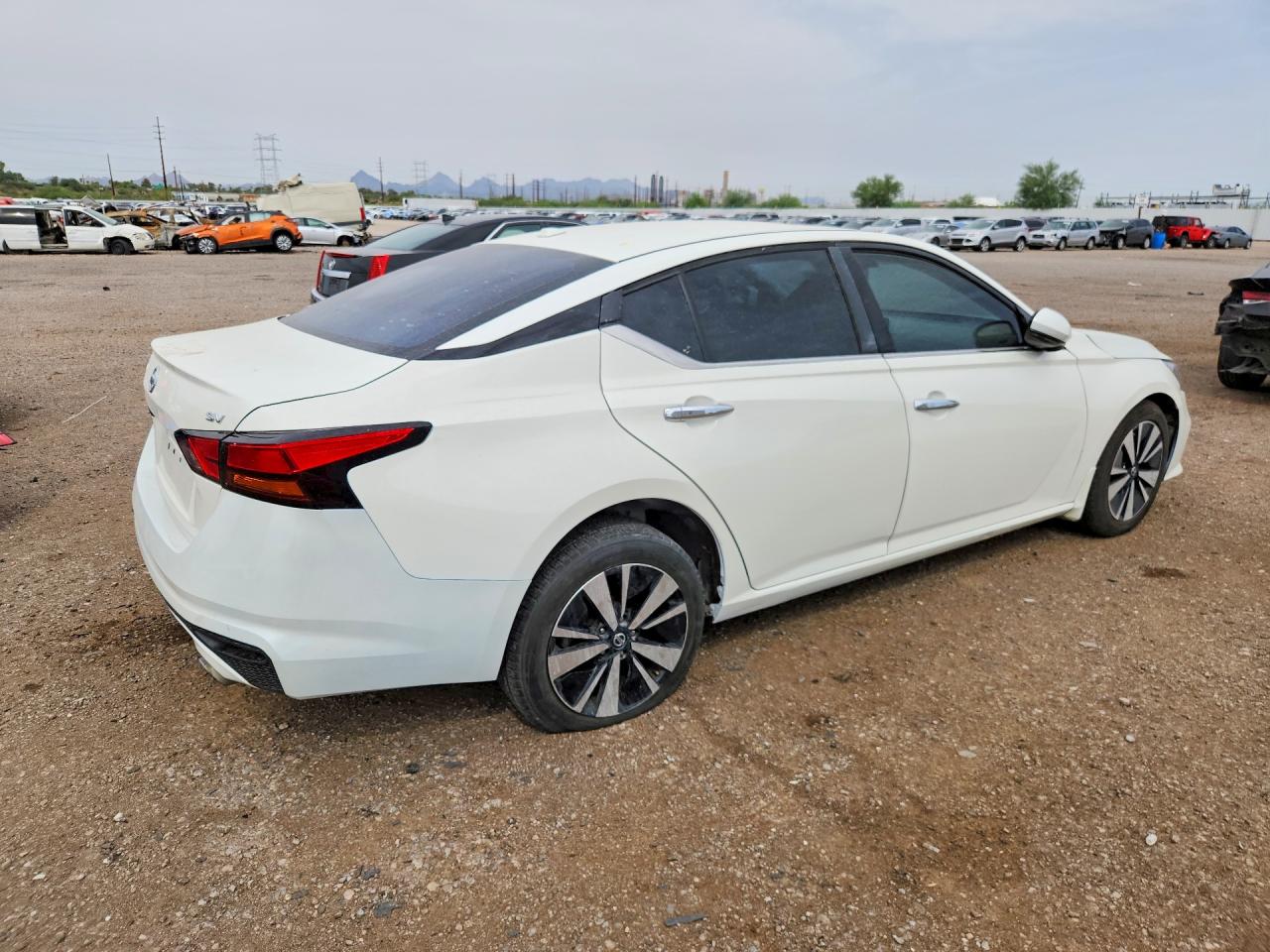 2019 NISSAN ALTIMA SV — снимка 3