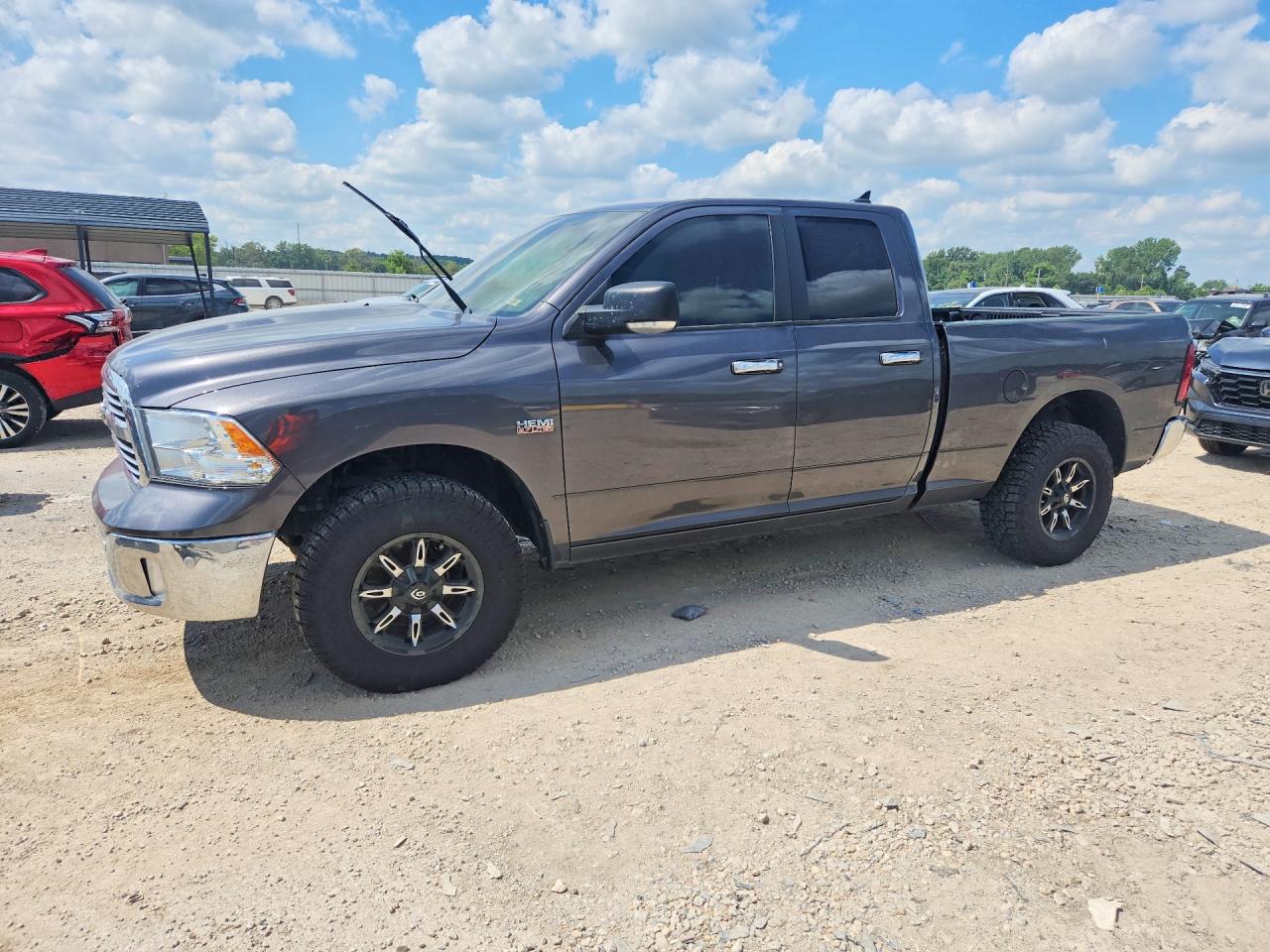 2018 RAM 1500 SLT