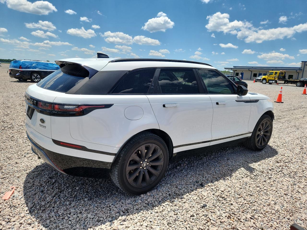 2018 LAND ROVER RANGE ROVER VELAR R-DYNAMIC SE — снимка 3