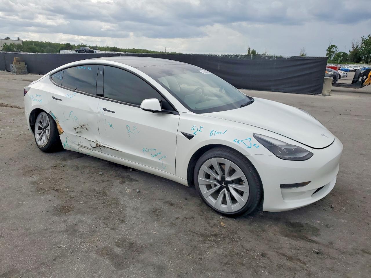 2023 TESLA MODEL 3 — снимка 4