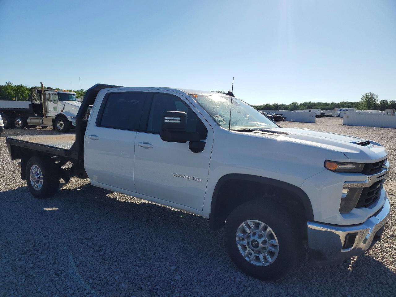 2024 CHEVROLET SILVERADO K2500 HEAVY DUTY LT — снимка 4