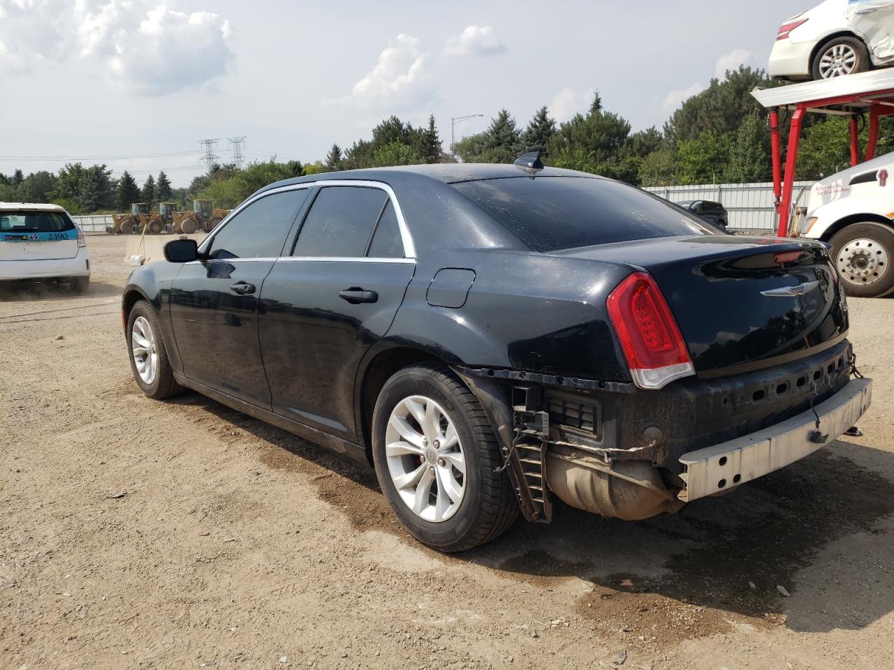 2016 CHRYSLER 300 LIMITED — снимка 2