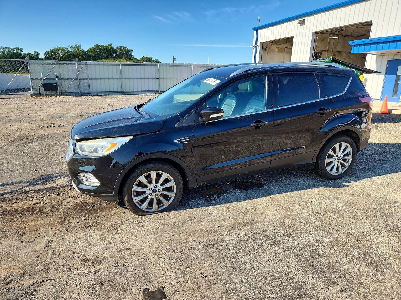2017 FORD ESCAPE TITANIUM