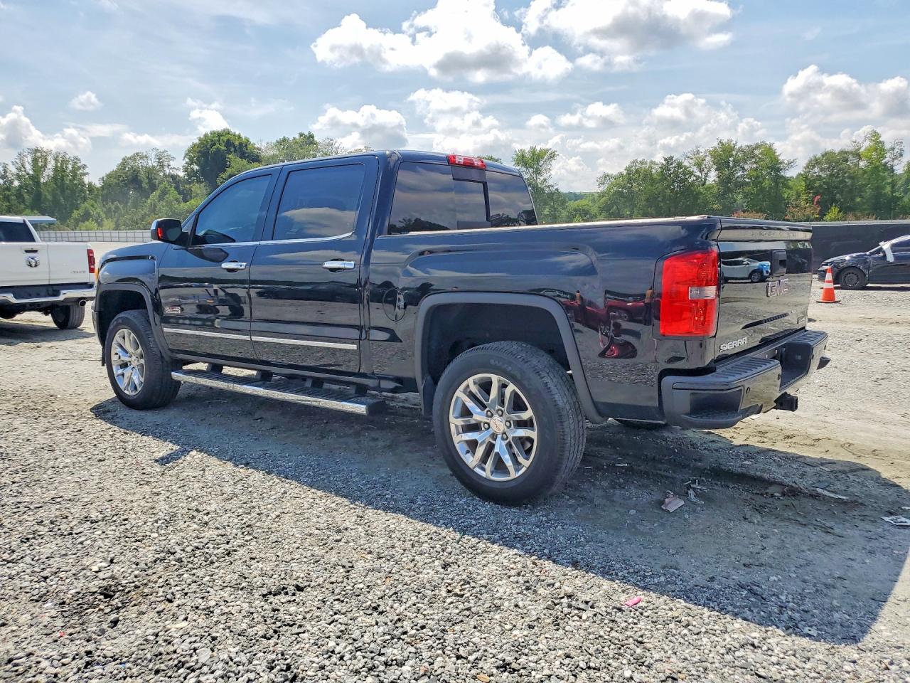 2015 GMC SIERRA K1500 SLT — снимка 2