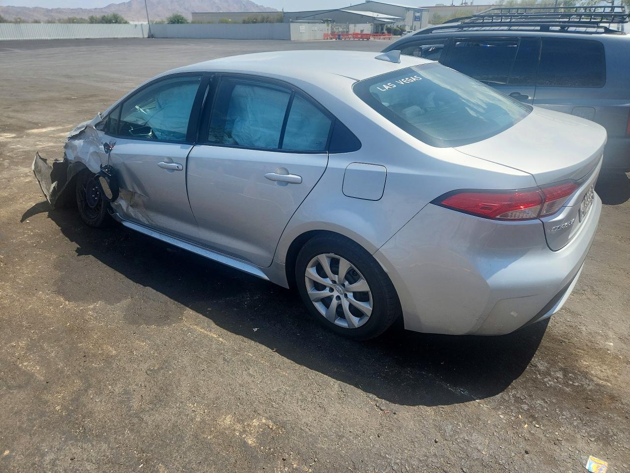 2022 TOYOTA COROLLA LE — снимка 2