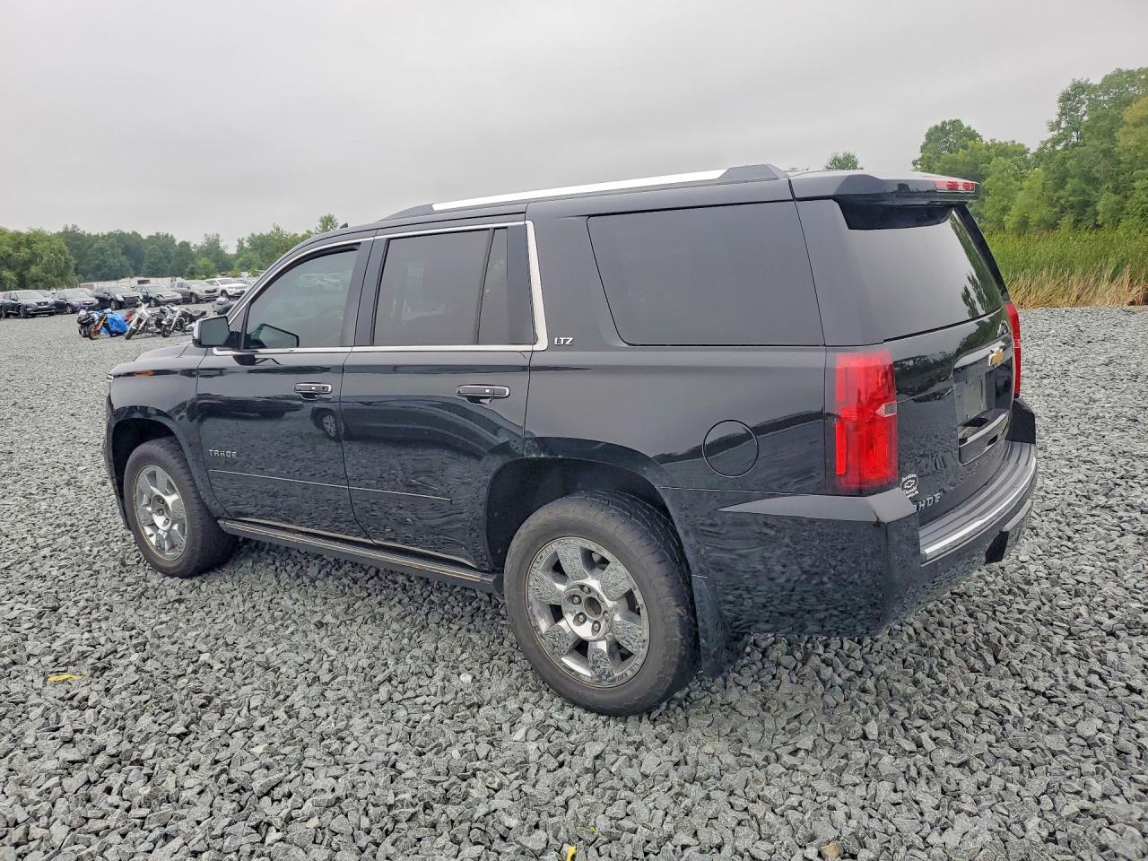 2015 CHEVROLET TAHOE K1500 LTZ — снимка 2