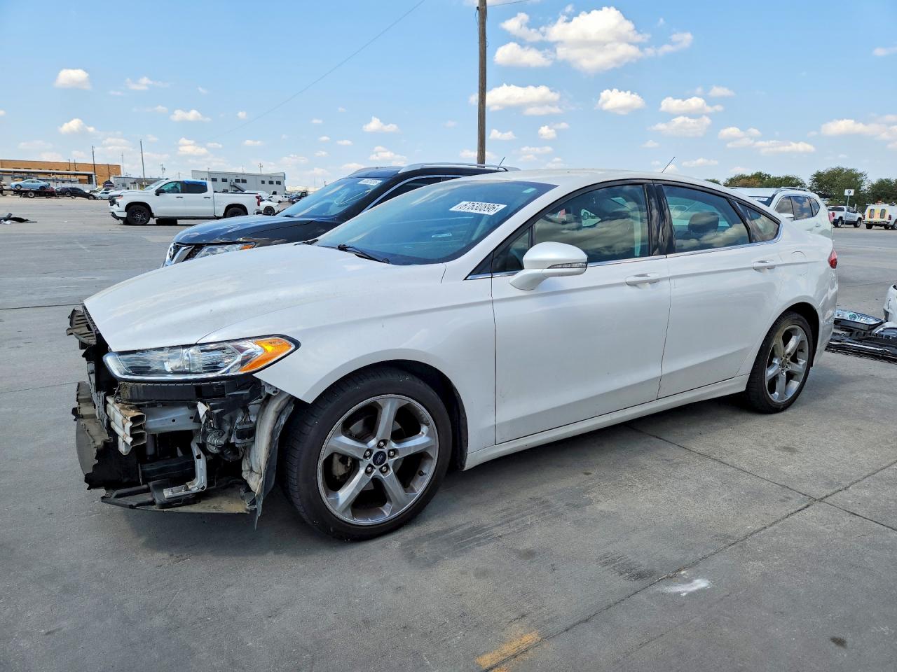 2016 FORD FUSION SE