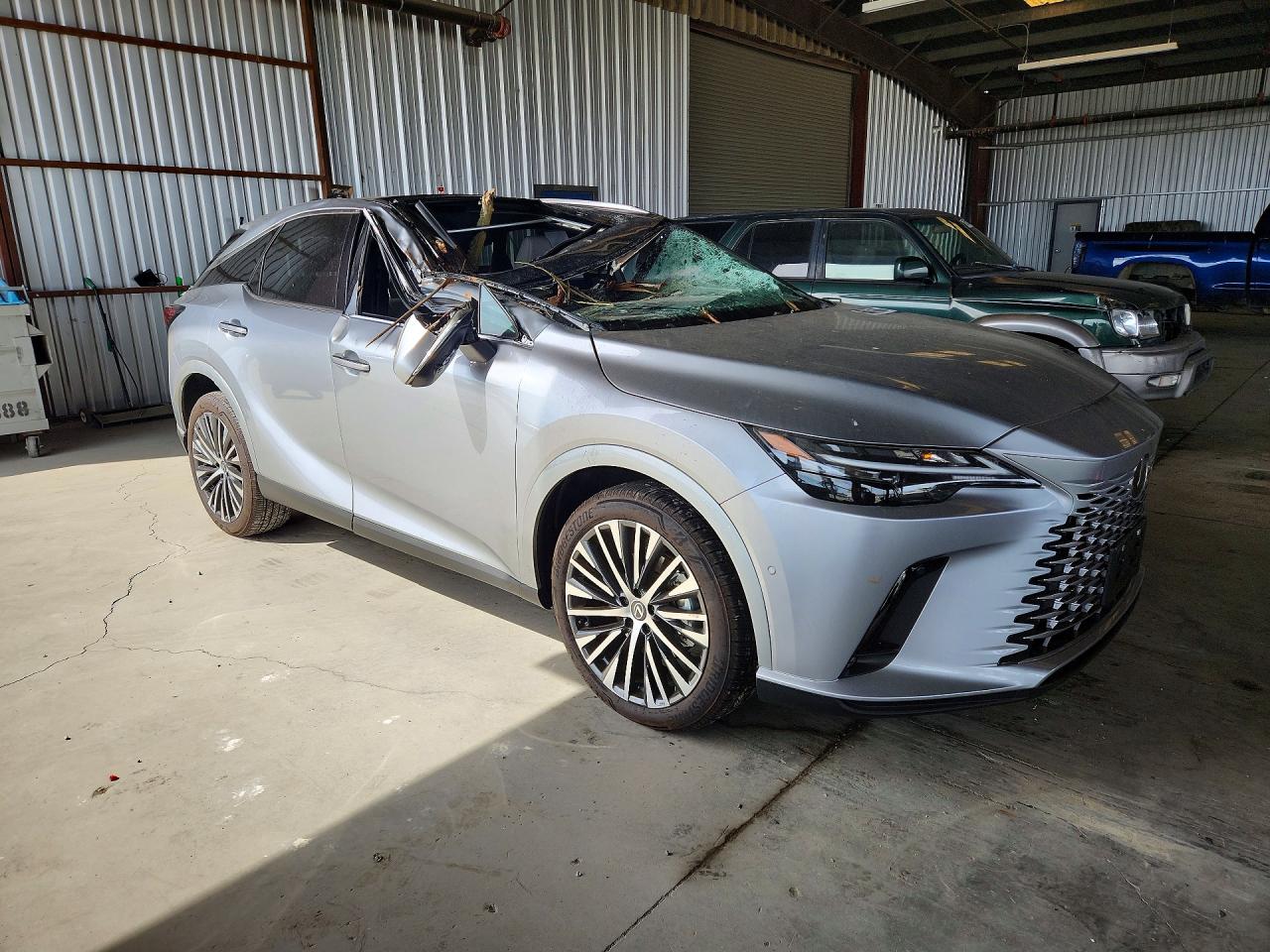 2026 LEXUS RX 350H PREMIUM+ — photo 4
