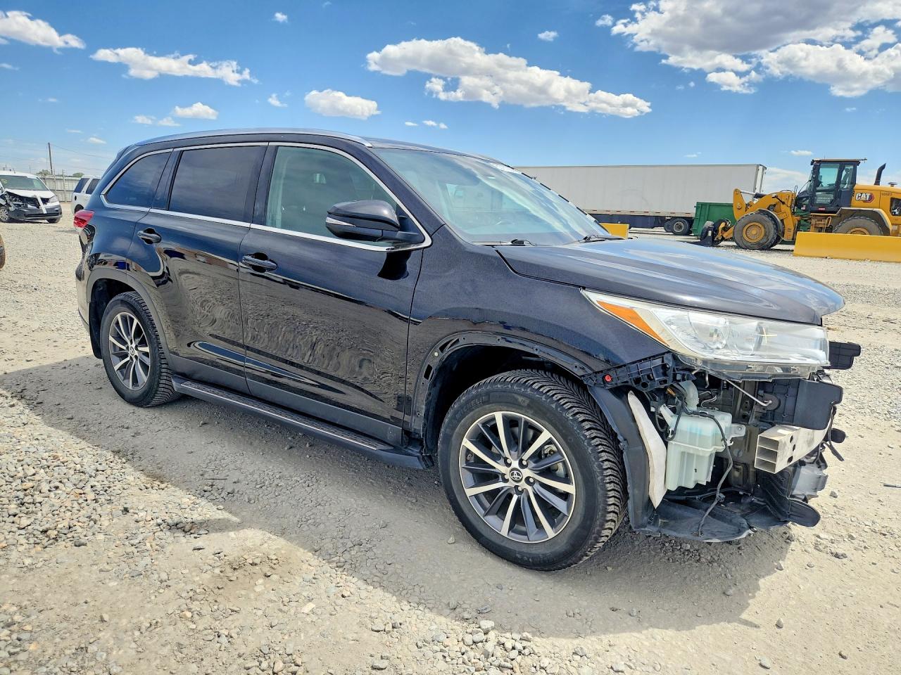 2019 TOYOTA HIGHLANDER XLE — снимка 4