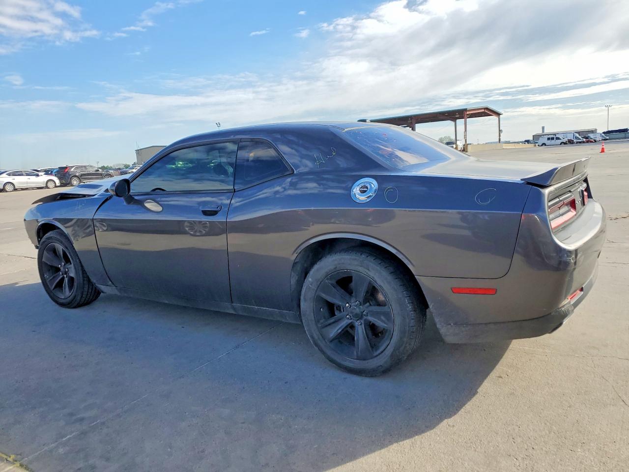 2018 DODGE CHALLENGER SXT — снимка 2