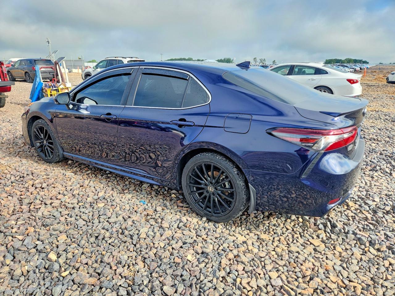 2022 TOYOTA CAMRY SE — снимка 2