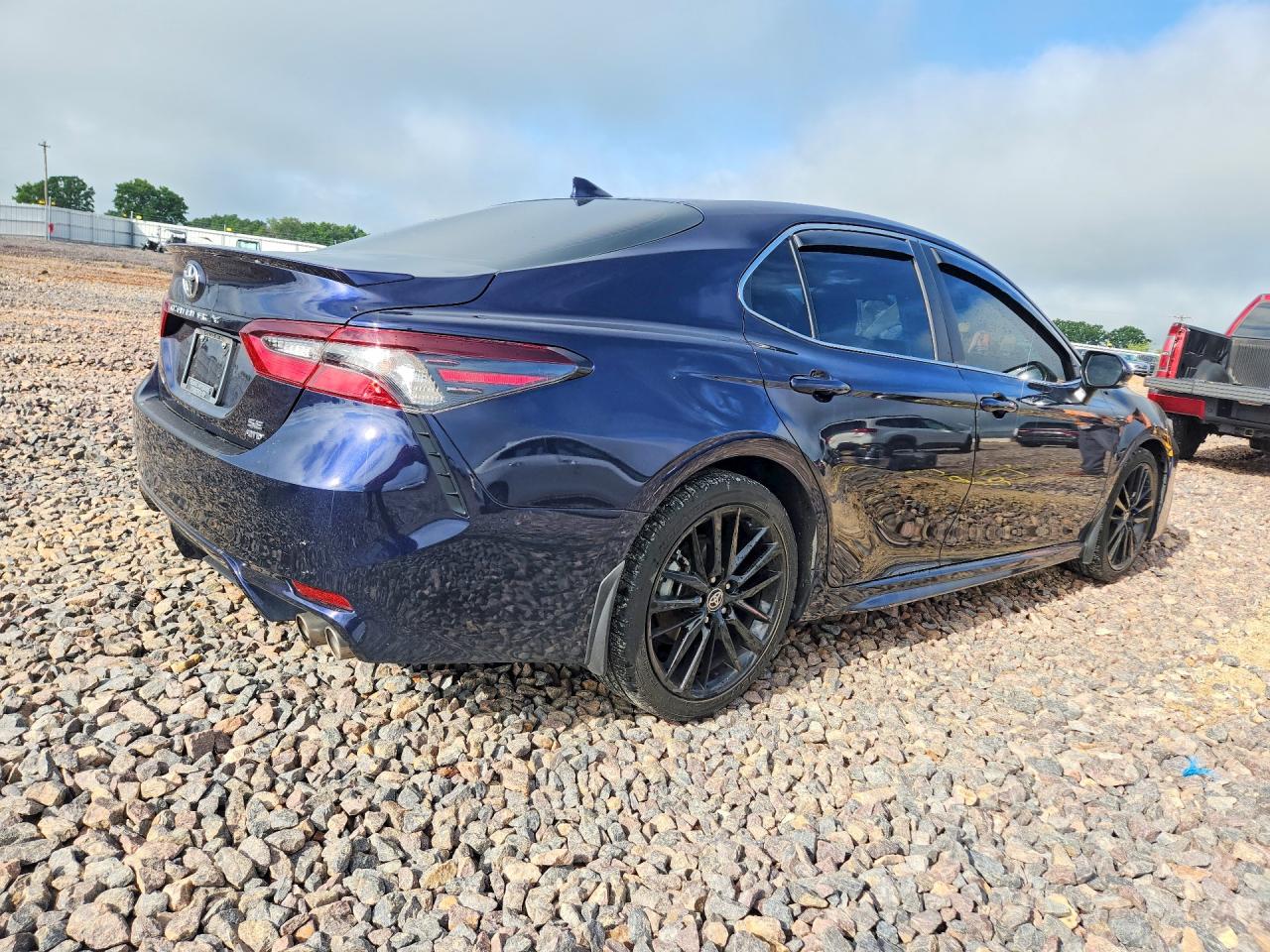 2022 TOYOTA CAMRY SE — снимка 3