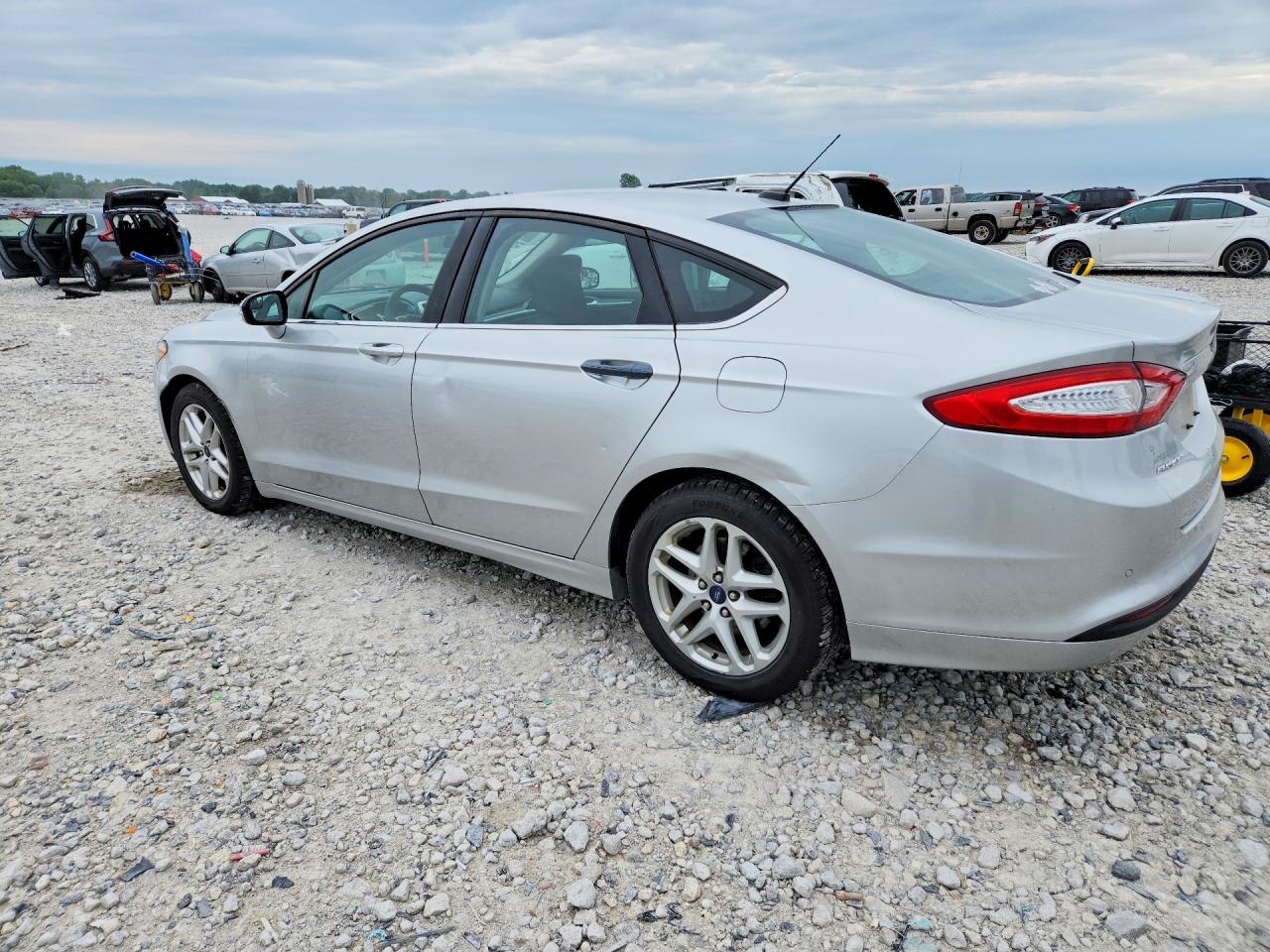 2015 FORD FUSION SE — снимка 2