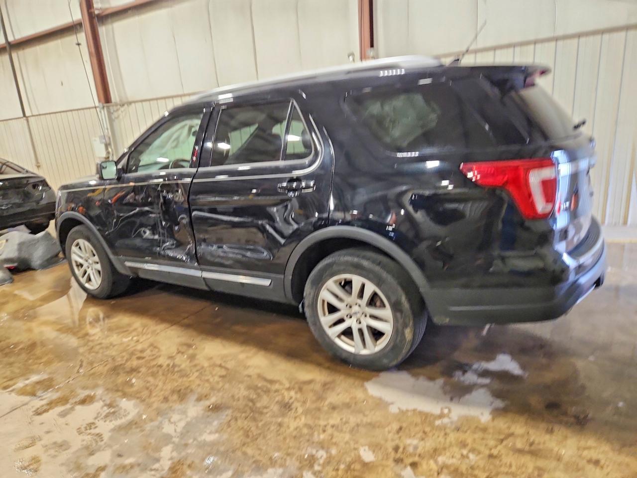 2018 FORD EXPLORER XLT — снимка 2