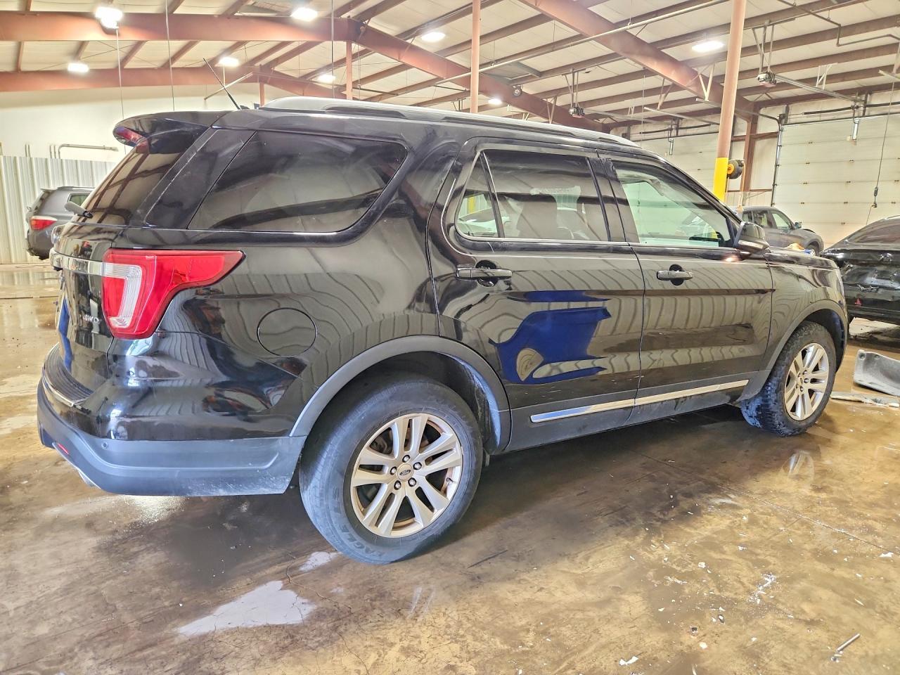 2018 FORD EXPLORER XLT — снимка 3