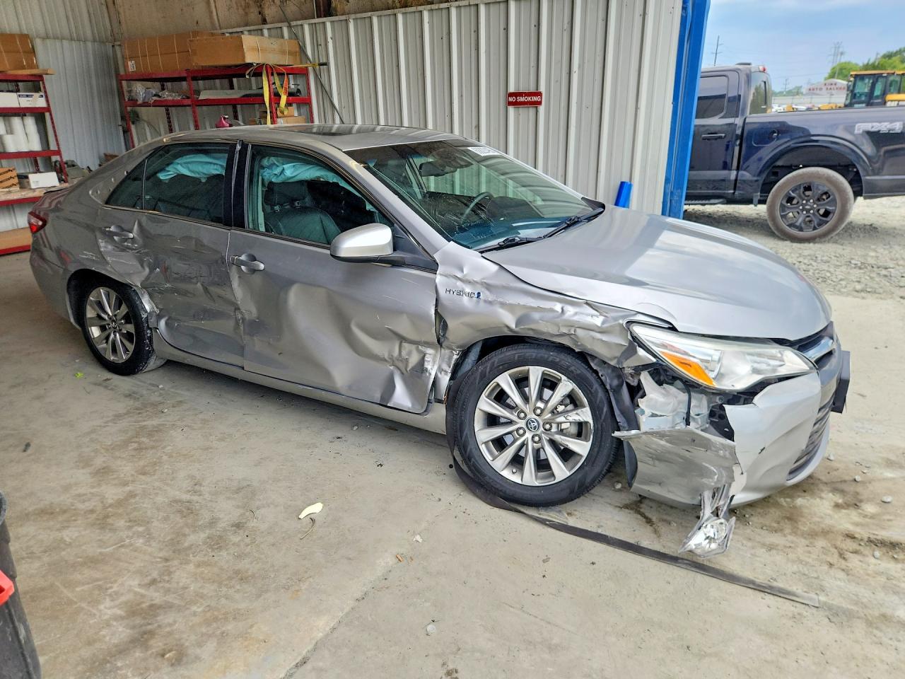 2017 TOYOTA CAMRY HYBRID XLE — снимка 4