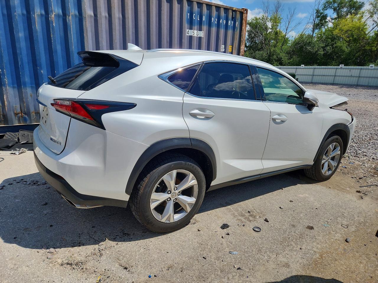 2017 LEXUS NX 200T BASE — снимка 3